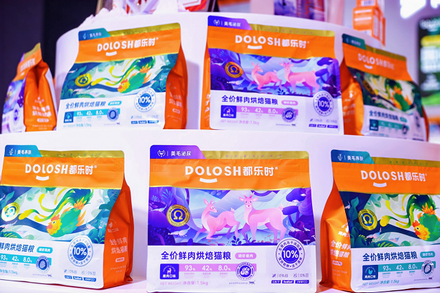 携国内首款磷虾鹿肉烘焙猫粮惊喜亮相它博会PG电子麻将胡了模拟器欧睿权威认证都乐时